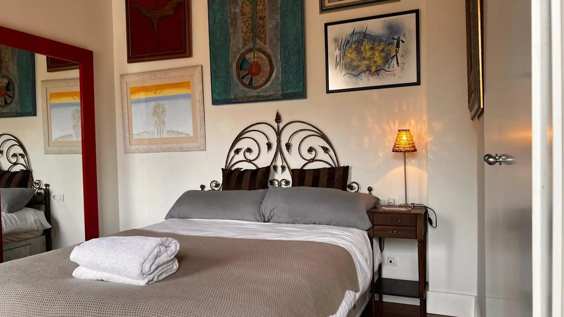 Beautiful Apartment Malaga Center -Teatro Cervantes Spain